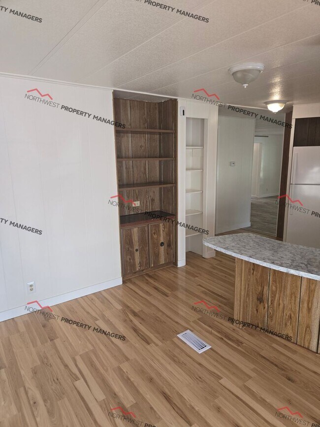 Building Photo - STATUS: *RENTED* |  R255E | $2850 ( FARM PROPERTY- LIVESTOCK WELCOME)