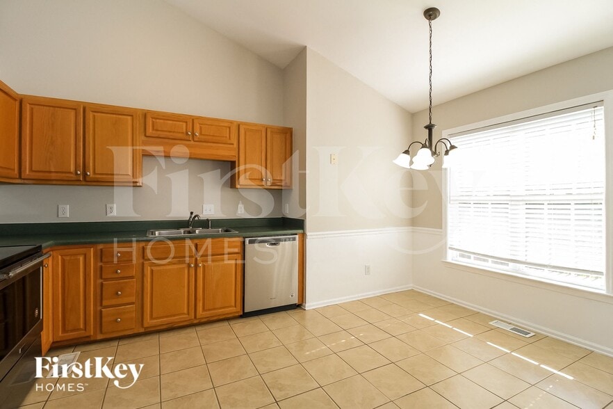 Building Photo - 6111 Tory Ct