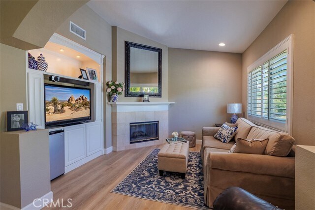 Building Photo - 5540 Green Hollow Ln