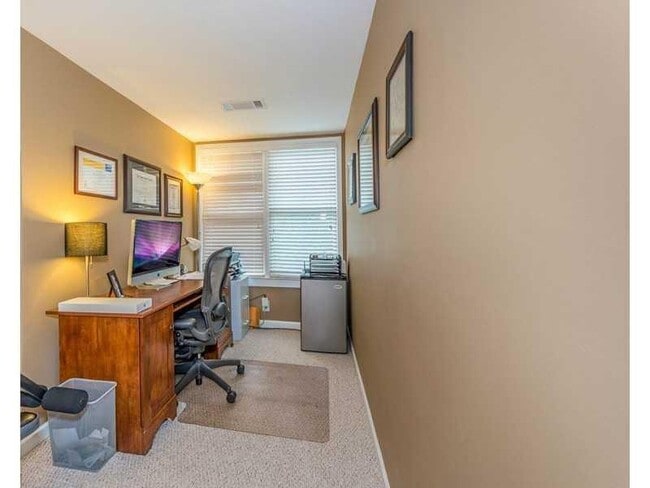 Building Photo - 3420 Bridge Mill Ct