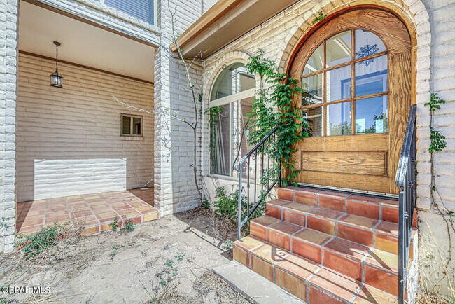 Building Photo - 137 Lanell Dr
