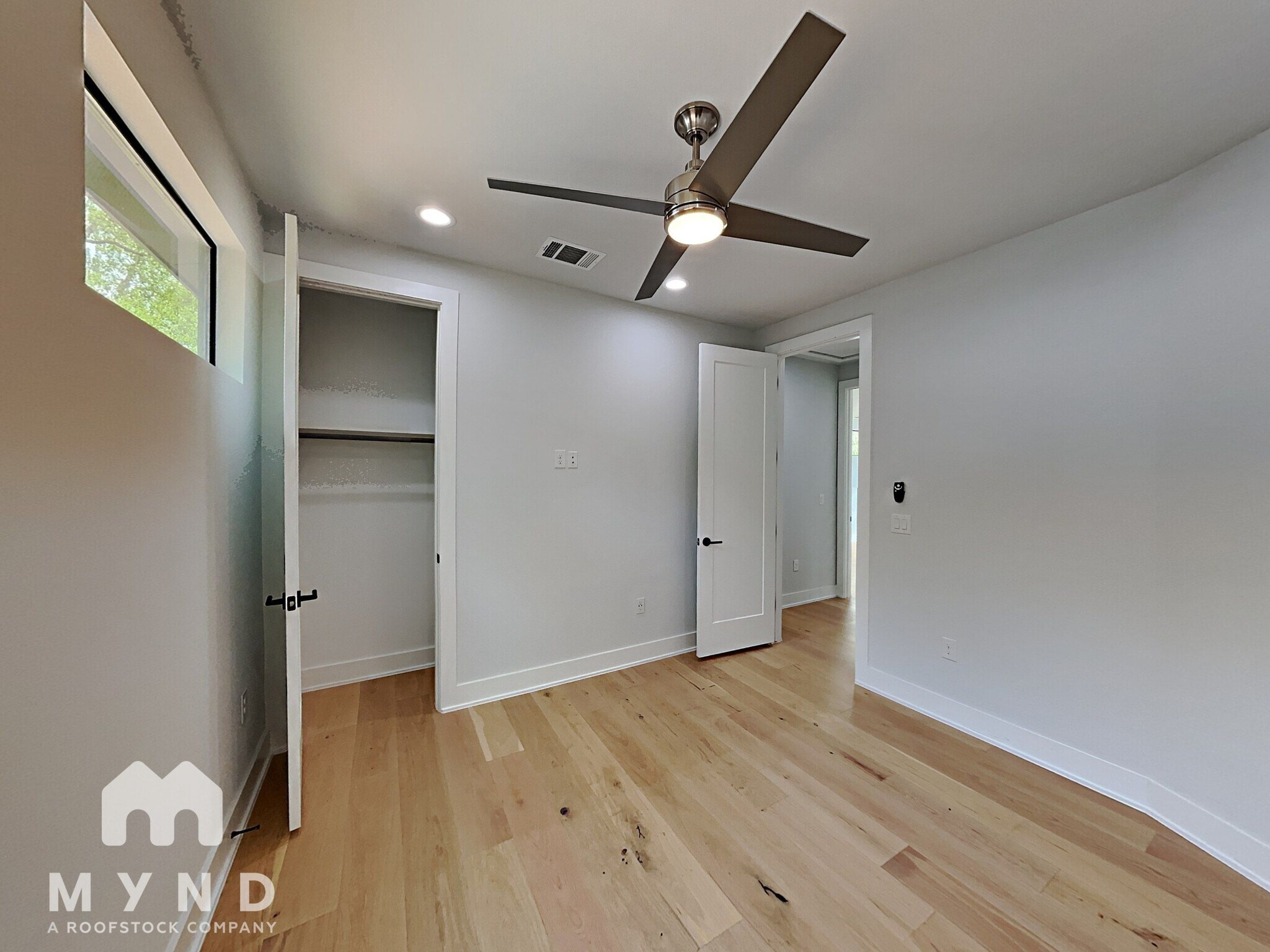 Building Photo - 2820 Prado St