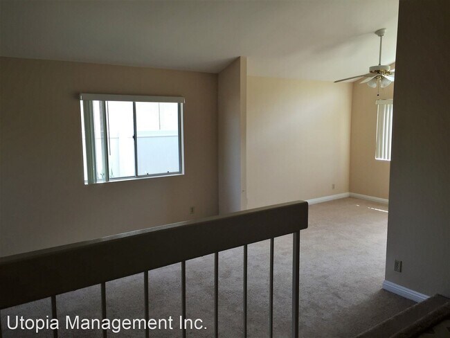 Building Photo - 4 br, 2.5 bath House - 7965 Hillandale Drive