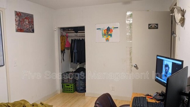 Building Photo - 133 Elmwood Ave