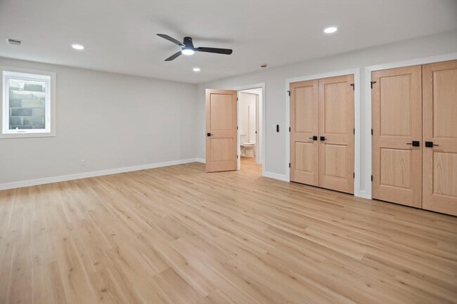 Building Photo - 614 6th St NW