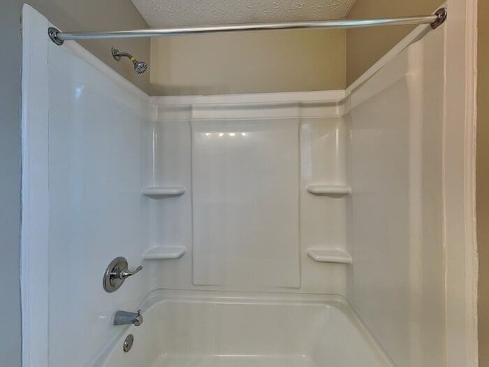 Building Photo - 2493 Grand Fir Dr