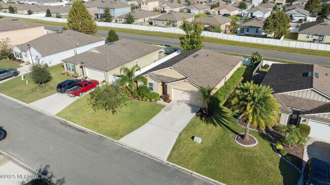 Building Photo - 3356 Canyon Falls Dr
