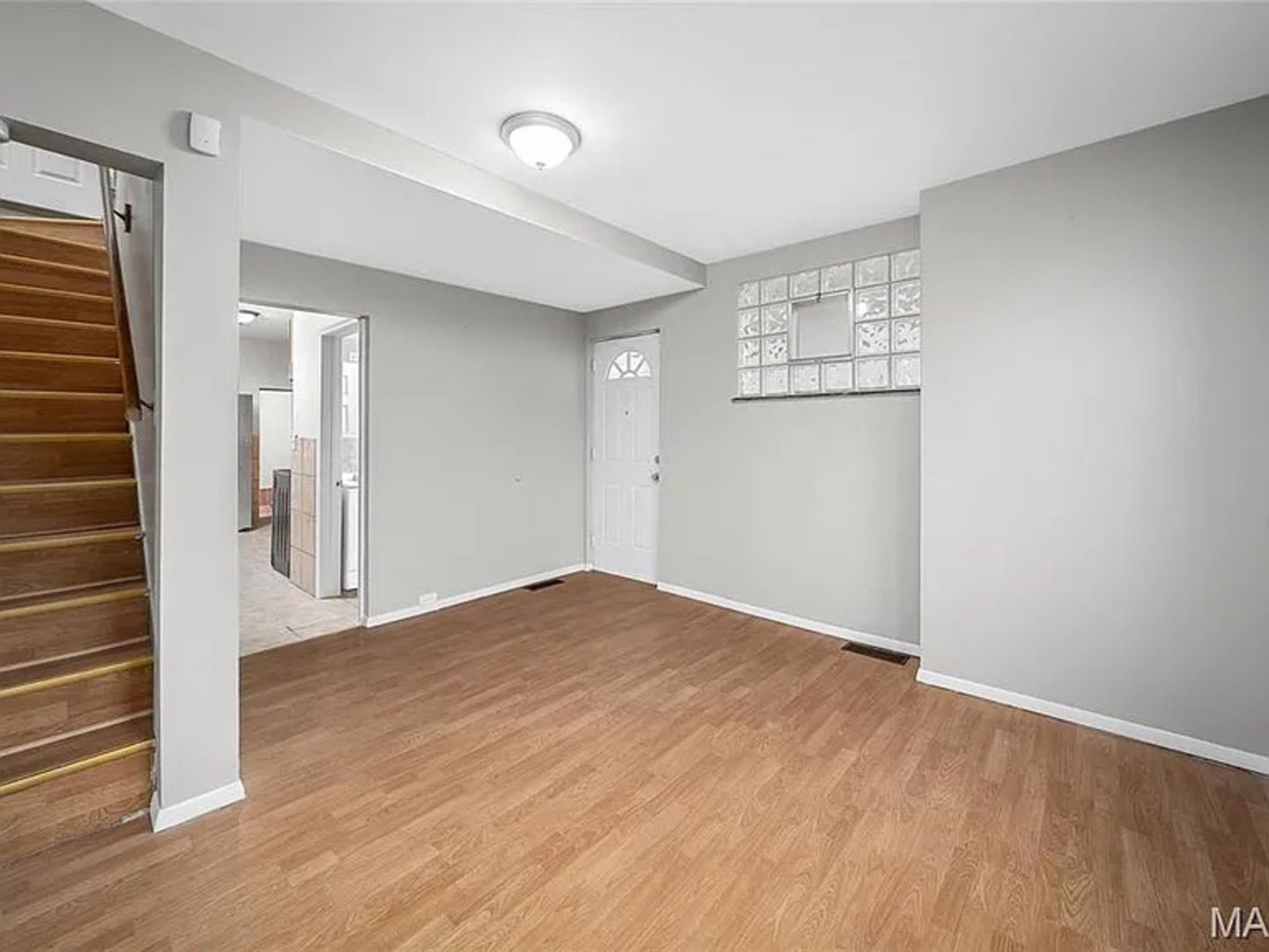 Building Photo - 709 Dammert Ave