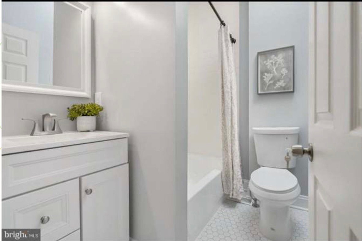 Building Photo - 2815 Orleans St