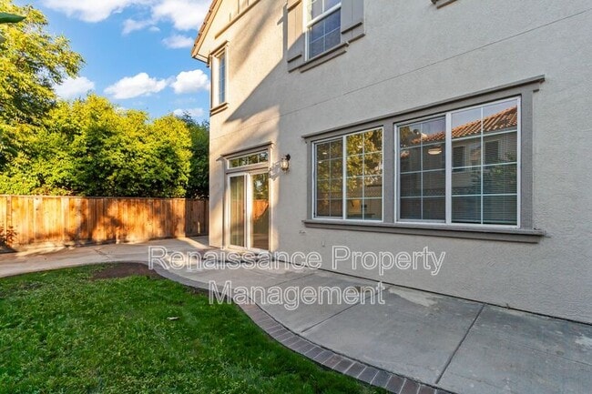 Building Photo - 2209 Gibralter Ln