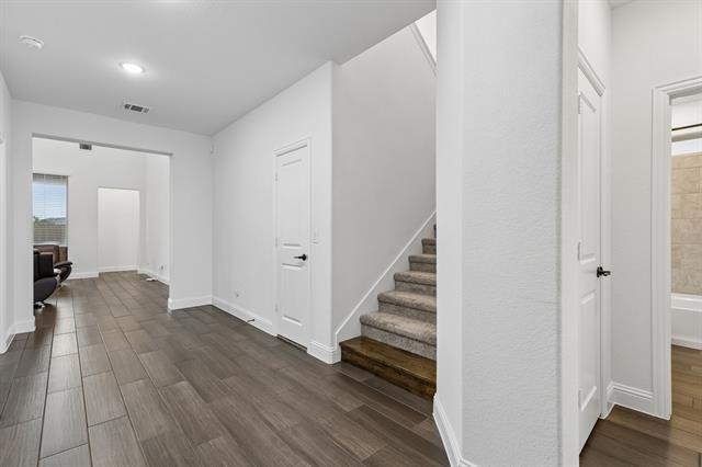 Building Photo - 1308 Hutton Br Trl