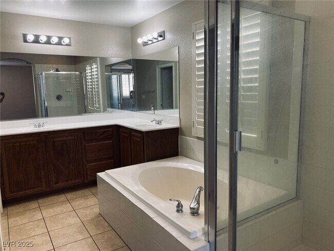Building Photo - 3541 Tertulia Ave