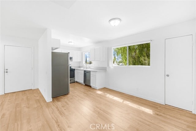 Building Photo - 11151 Arminta St