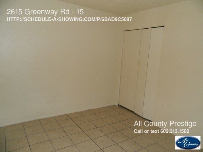 Building Photo - 2615 E Greenway Rd
