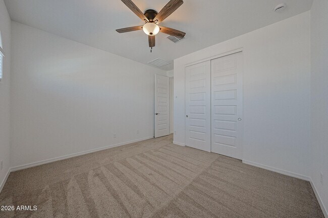 Building Photo - 7671 W Smoketree Dr