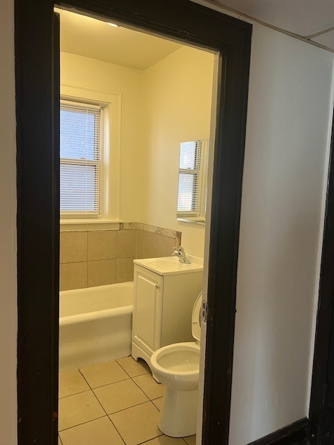 Building Photo - 8116 S Ingleside Ave