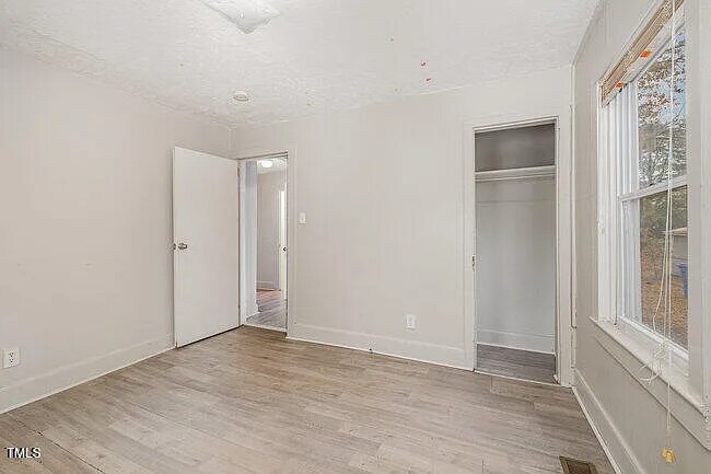 Building Photo - 1103 Hood Ave