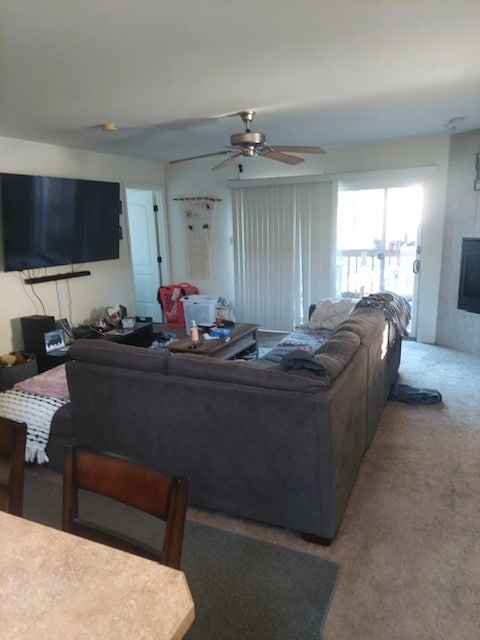 Building Photo - 705 W Market St