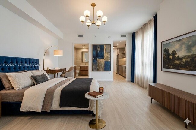 Building Photo - 77 SE 5th St