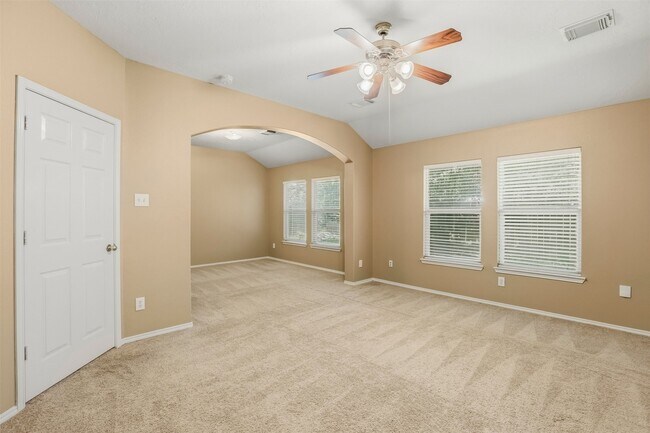 Building Photo - 9618 Red Rugosa Dr
