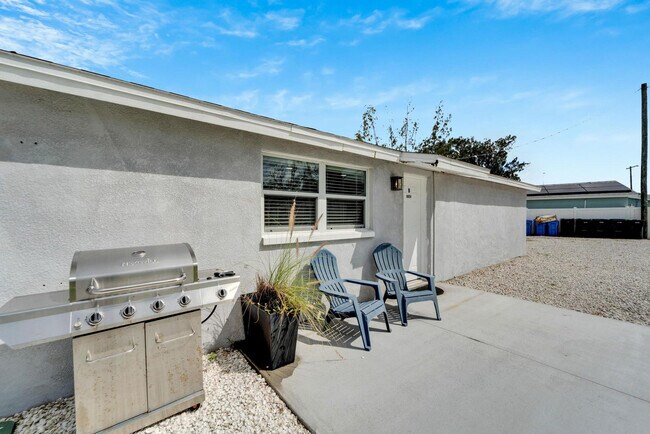 Building Photo - 8820 Rocky Creek Dr