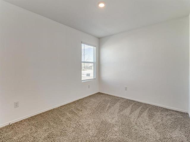 Building Photo - 3112 Coyote Way
