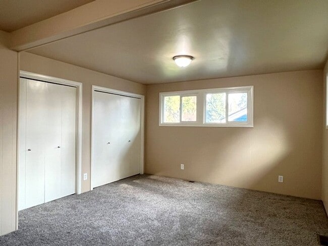 Building Photo - 2Bd/1Ba Single Story House w/ Basement - A...