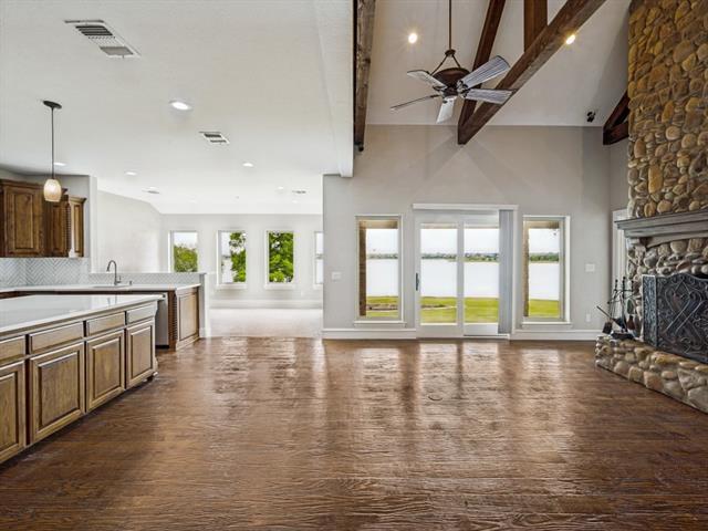 Building Photo - 5975 Diamond Spur