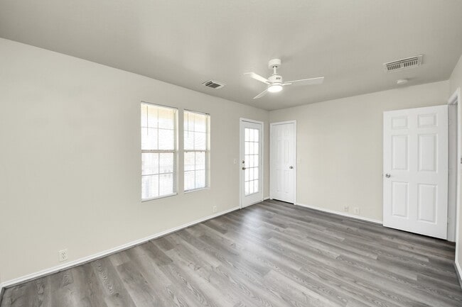 Building Photo - 2034 Rustling Trees Way