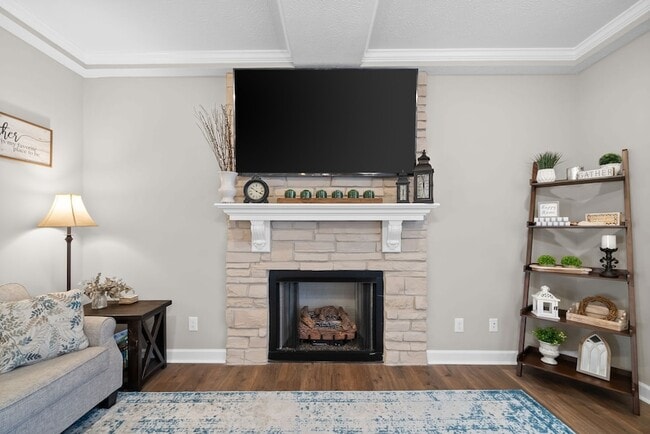 Building Photo - 2459 Shadowood Rd