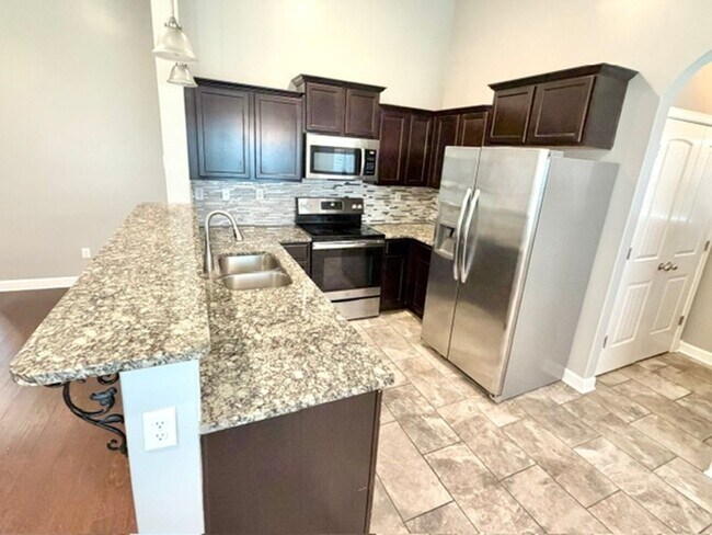 Building Photo - 8618 Ainsley Cv