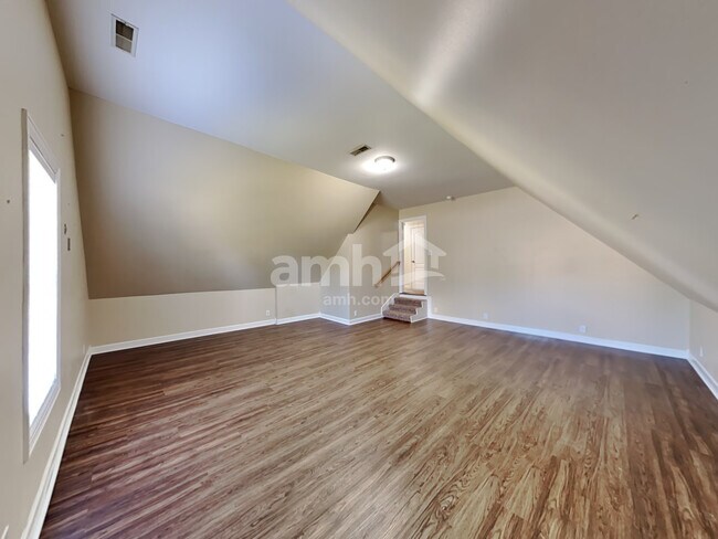 Building Photo - 2792 New Port Royal Rd