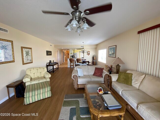 Building Photo - 8951 Lake Dr