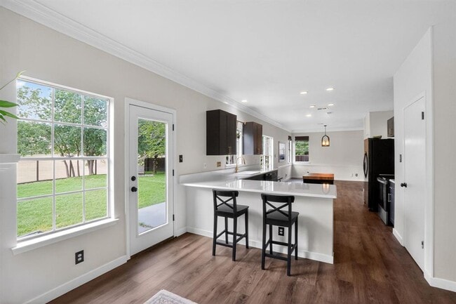 Building Photo - 8113 Willet Trail