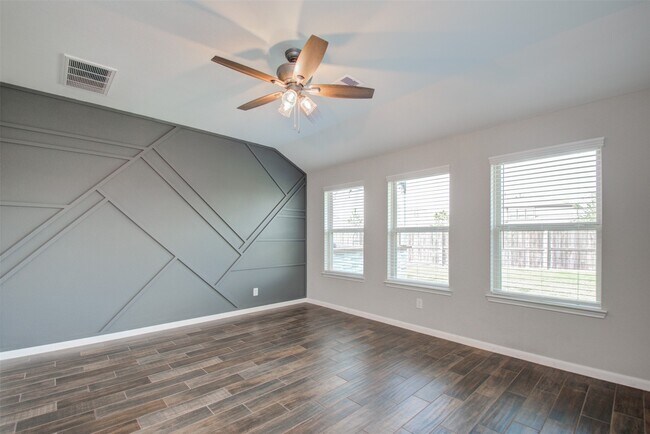Building Photo - 9547 Summer River Dr