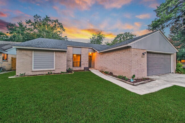 Building Photo - 31723 Ironwood Dr