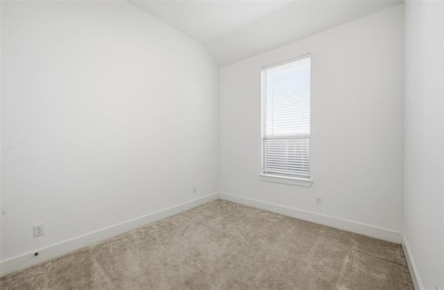 Building Photo - 3008 Armstrong Ave