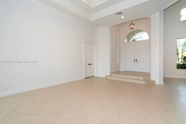 Building Photo - 10968 Canary Island Ct