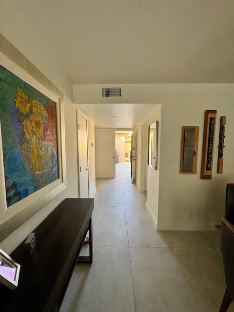 Building Photo - 6 Granada Dr