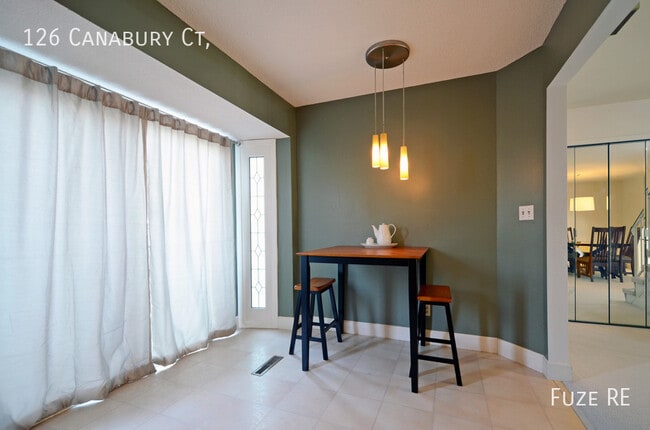 Building Photo - 126 Canabury Ct