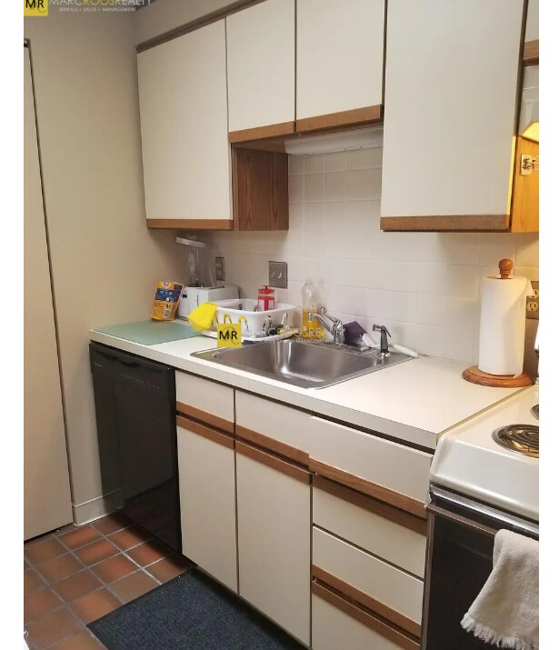 Building Photo - 95 Gainsborough St