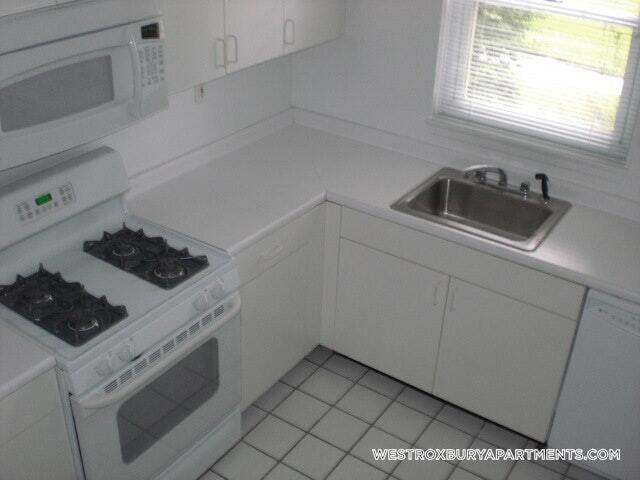 Building Photo - 229 Independence Dr