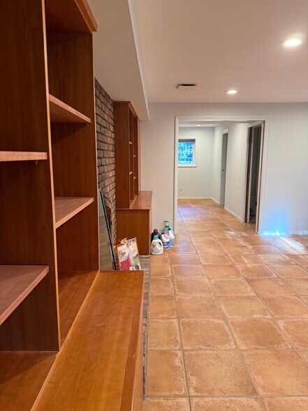 DEN & BEDROOM & FULL BATHRM - 169 Brooksite Dr