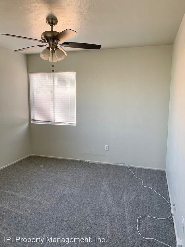 Building Photo - 2656-2658 C St