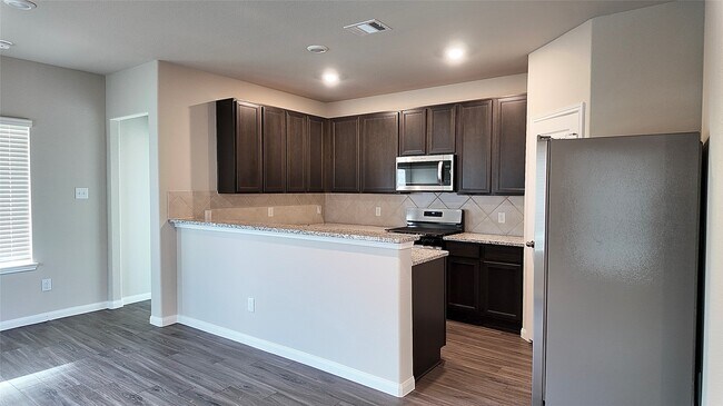 Building Photo - 5127 Shelby Katherine Dr