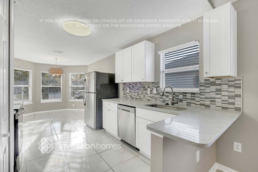 Building Photo - 8089 Beaver Creek Dr