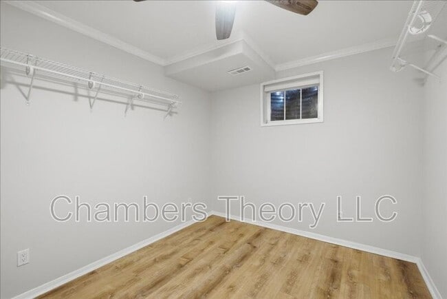 Building Photo - 3327 Webley Ct