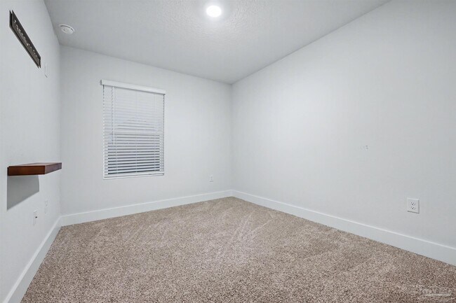 Building Photo - 2946 Overcup St