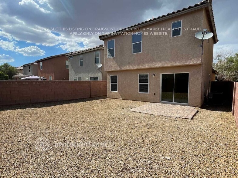 Building Photo - 9331 Wild Lariat Ave