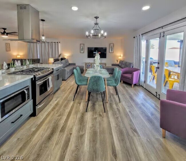 Building Photo - 3113 Black Forest Dr